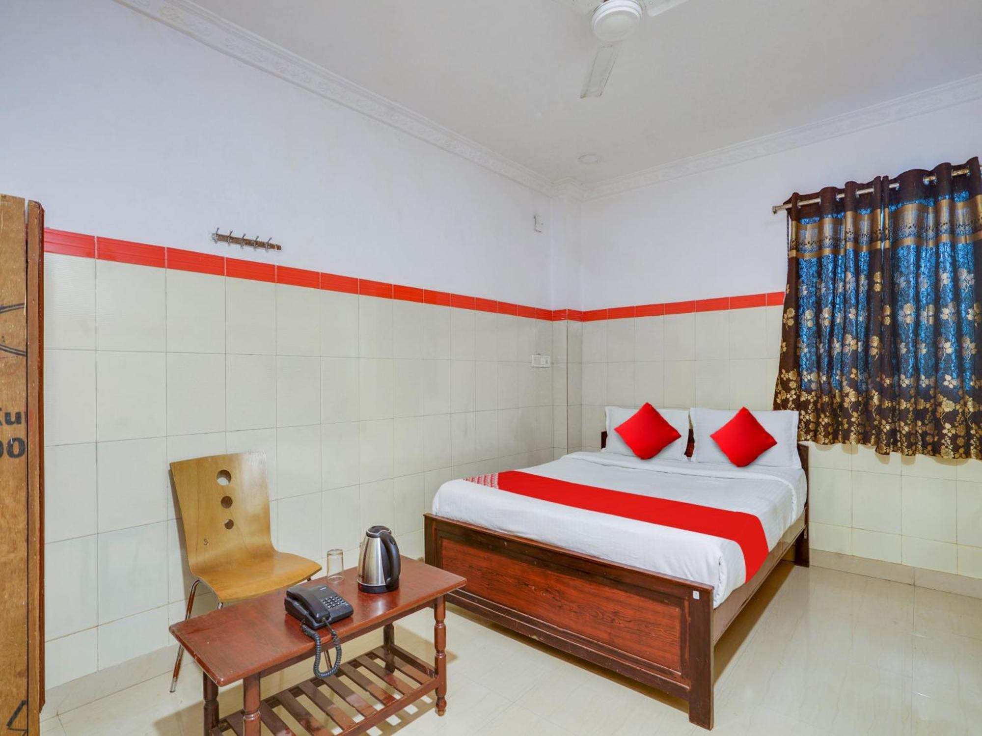 Hotel O Siro Inn Shamshabad Buitenkant foto