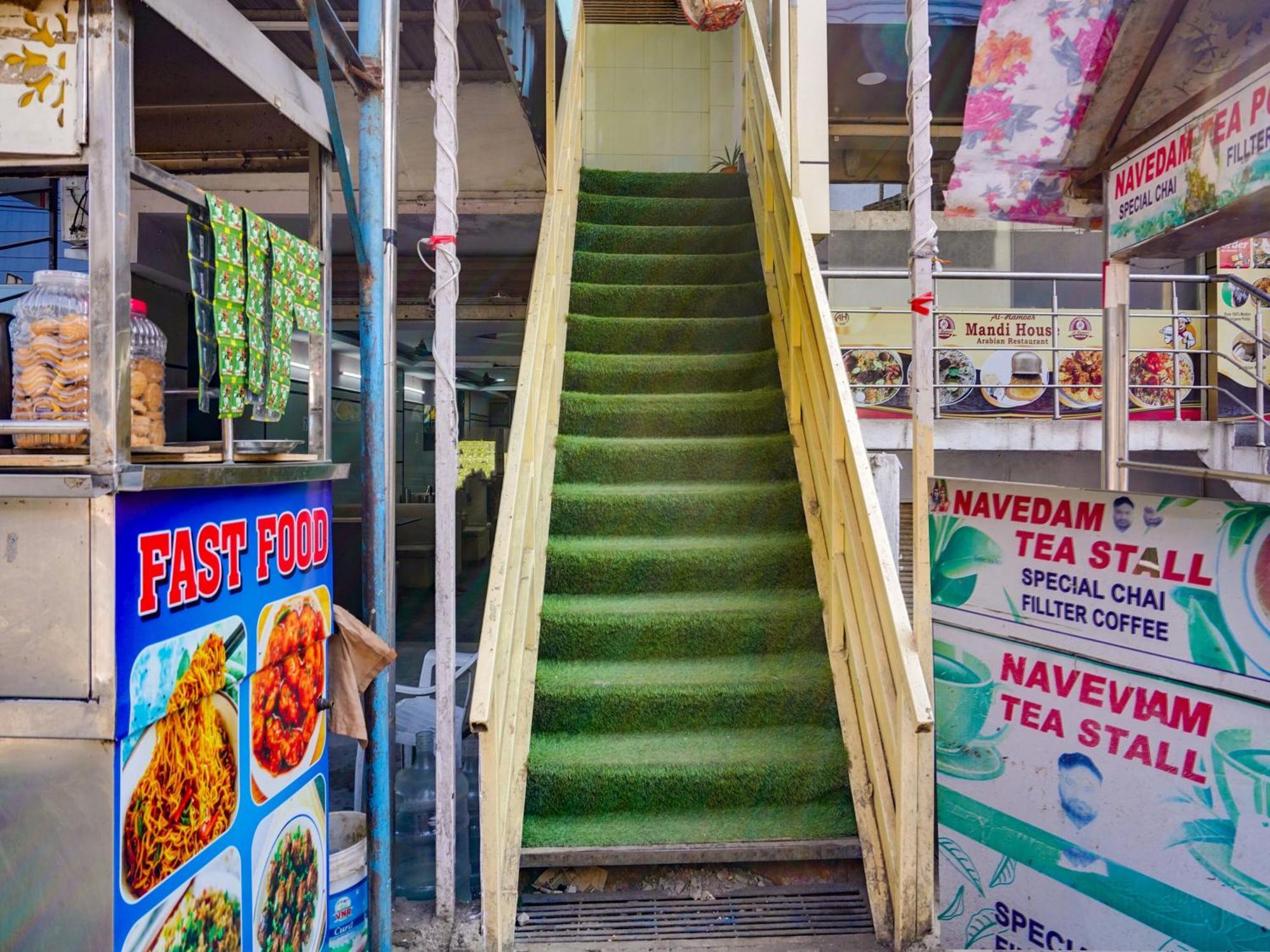 Hotel O Siro Inn Shamshabad Buitenkant foto