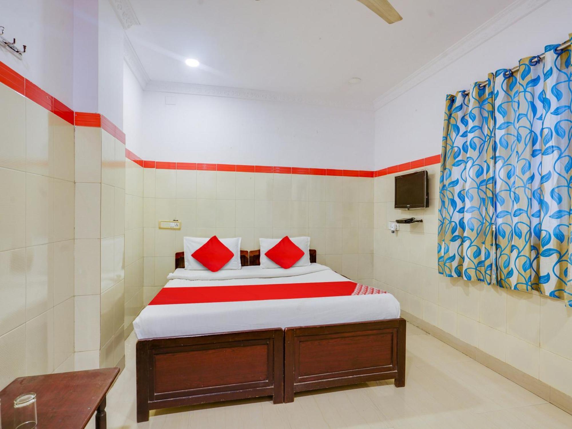 Hotel O Siro Inn Shamshabad Buitenkant foto